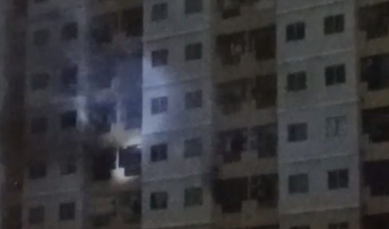 Apartemen Teluk Intan di Penjaringan Terbakar, 53 Orang Dievakuasi
