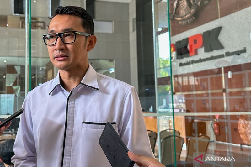 KPK Duga Kantor Pertanahan Setor Uang ke Kanwil BPN Jatim