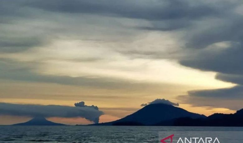 Gunung Anak Krakatau Erupsi 31 Kali pada 5–9 Oktober