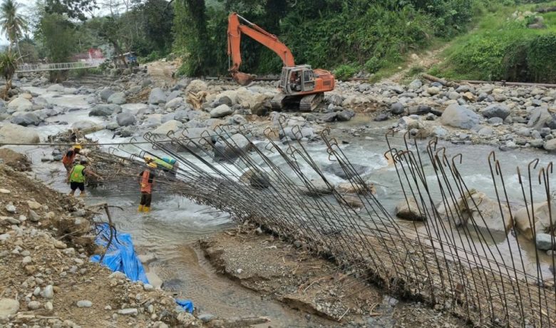 Atasi Krisis Air Bersih Akibat Banjir Padang, Menteri PU Kebut Perbaikan 3 SPAM Terdampak