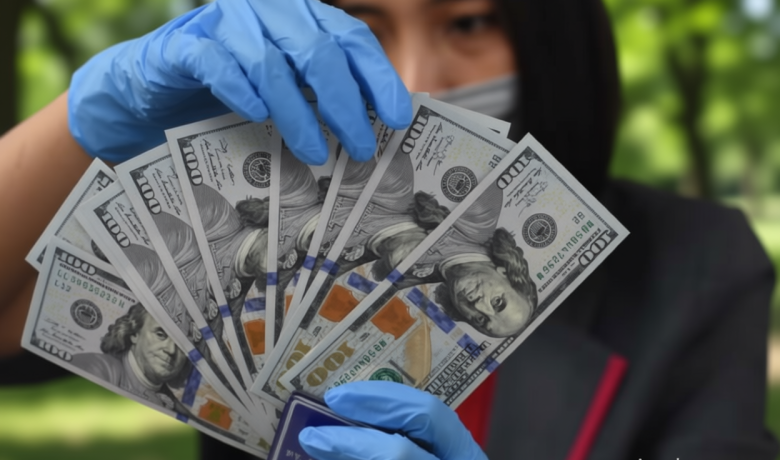 Topics Covered: Dolar Berbalik Melemah, Pasar Cermati Risalah The Fed dan Konflik AS-Iran