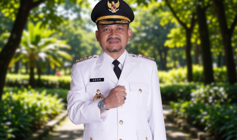 KPK Tangkap Bupati Pemalang Anom Widiyantoro