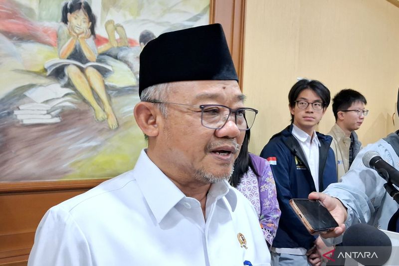 Topics Covered: SD di Semarang Diisi 3 Murid saat MPLS 2026, Mendikdasmen Siapkan Kebijakan Khusus