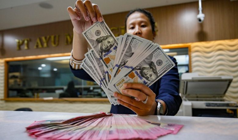 Key Strategy: Rupiah ke Rp17.948 per USD, Ini Faktornya