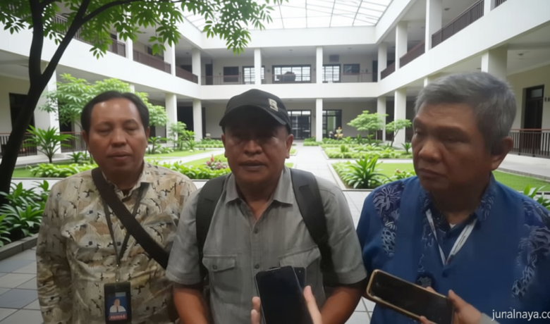 PWI Resmi Cabut Laporan ke Hotman Paris di Polda Metro Jaya
