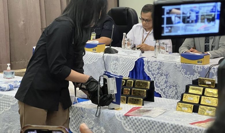 Bea Cukai Gagalkan Penyelundupan Emas 22,3 Kg Emas di Bandara Soetta
