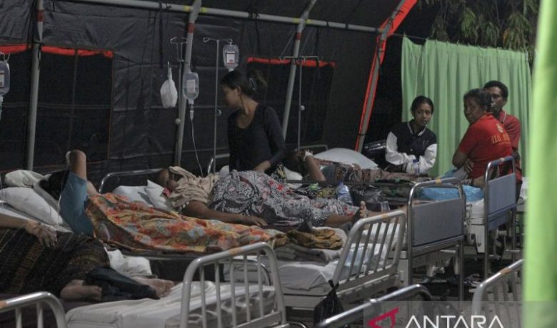 BMKG Catat 2.403 Gempa Susulan Pascagempa Flores Magnitudo 7,7