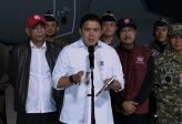 Seskab Teddy: 52 Pesawat Tangani Karhutla di 6 Provinsi