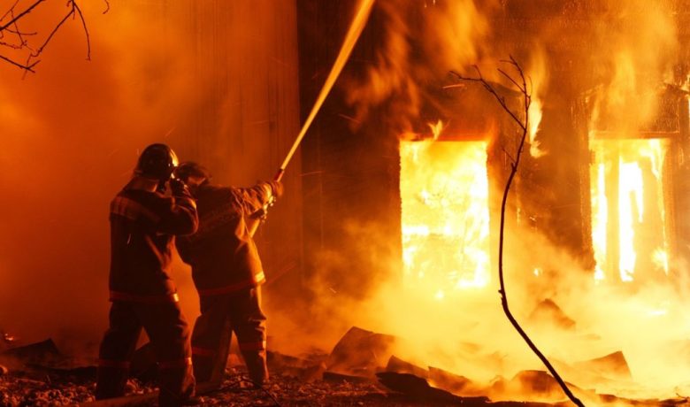 Gudang di Tanjung Duren Jakbar Terbakar, 55 Personel Damkar Dikerahkan