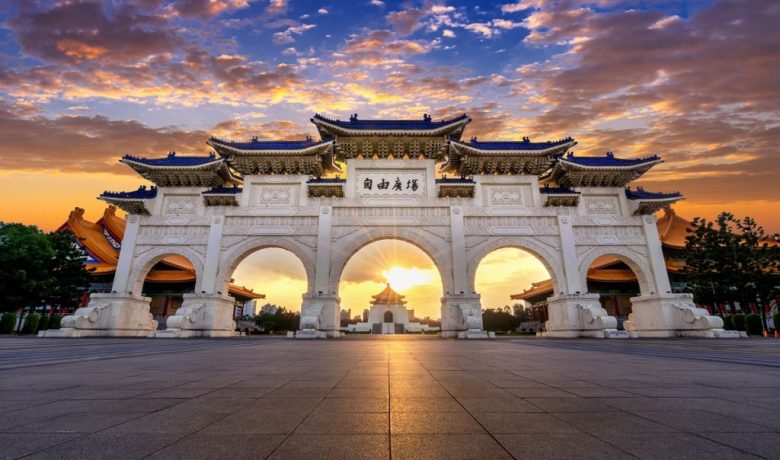 Bekerja di Taiwan, Begini Cara Pekerja Migran Mengelola Penghasilan untuk Keluarga di Indonesia