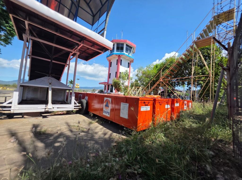 Harapan di Bandara Frans Seda Maumere, Tumpuan Penyaluran Bantuan Gempa NTT