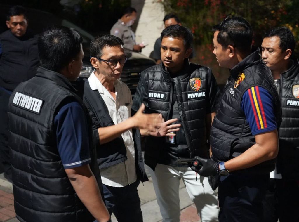 Bareskrim Polri Gerebek Markas Sindikat Penyelundupan Emas Ilegal di Jakut